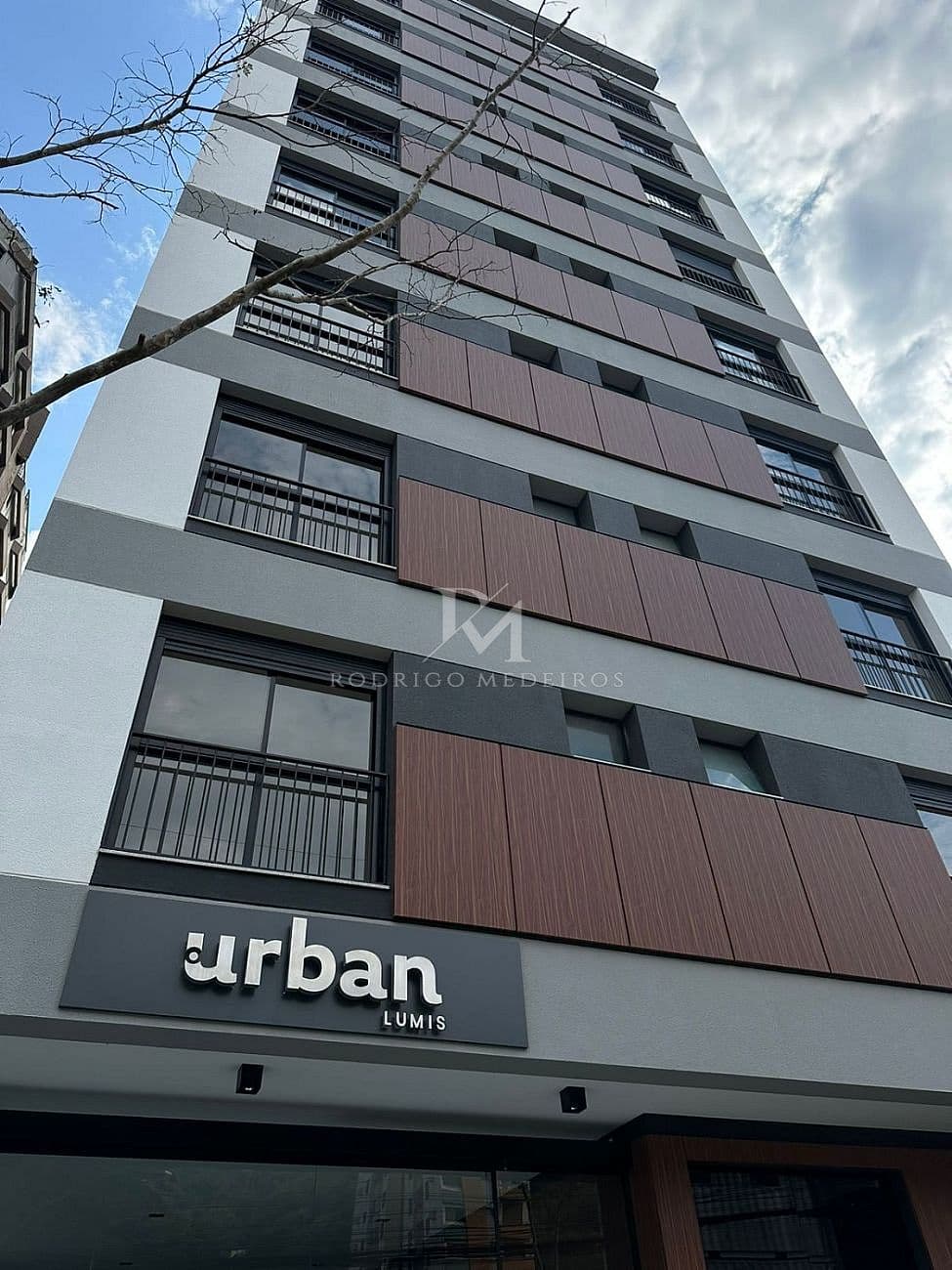 Apartamento à venda com 2 suítes no Centro de Florianópolis/SC — foto 1