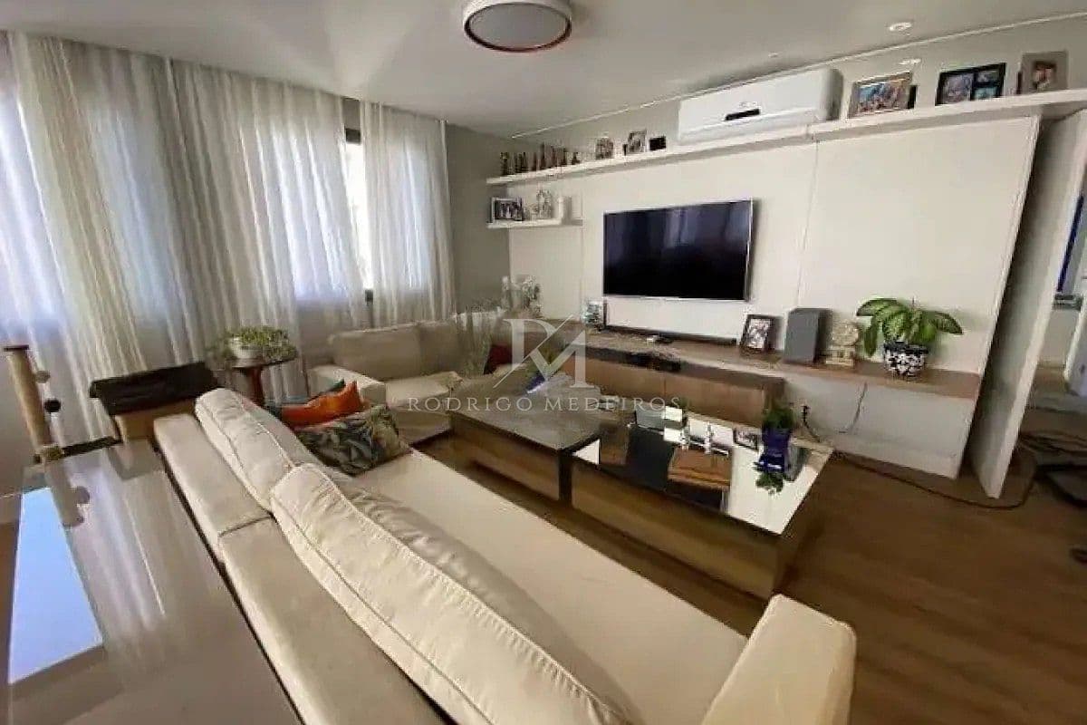 Cobertura Duplex com 4 quartos à venda na Agronômica em Florianópolis — foto 1