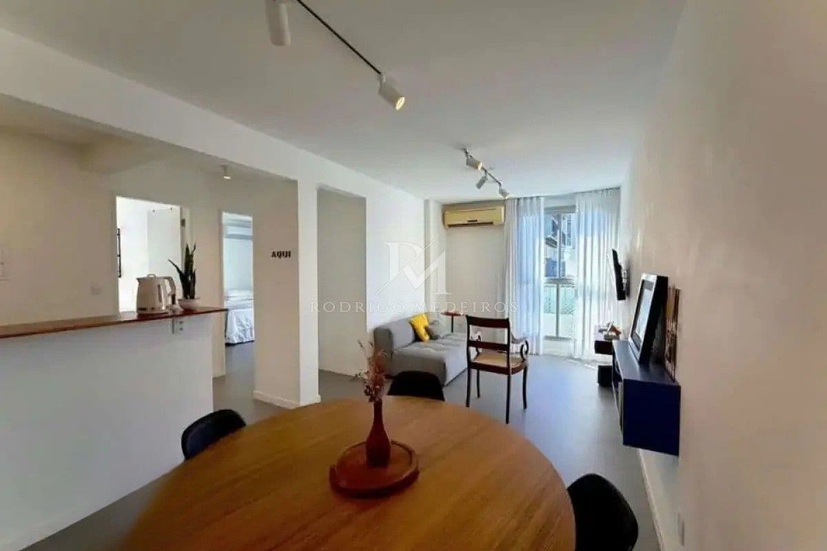 Apartamento com 2 quartos à venda no Centro, Florianópolis — foto 1