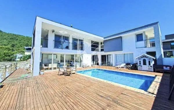 Casa em condomínio com 4 dormitórios à venda no Itacorubi em Florianópolis — foto 1