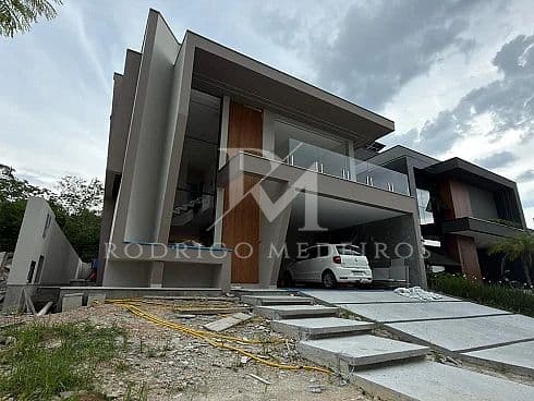 Casa em Condomínio com 3 suítes à venda na Pedra Branca, Palhoça — foto 1