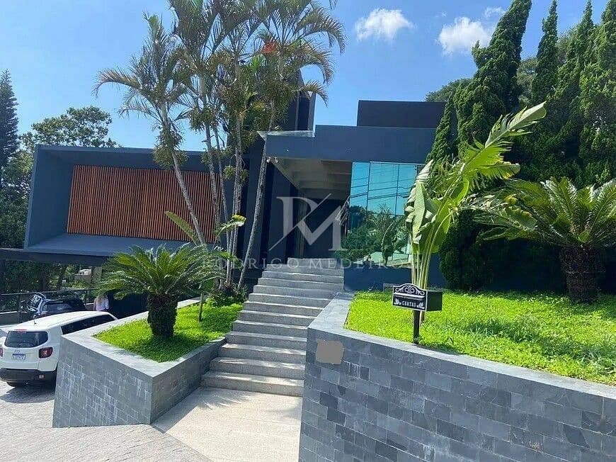 Casa de 3 suítes à venda no Bosque das Mansões, São José-SC – luxo e sofisticação — foto 1