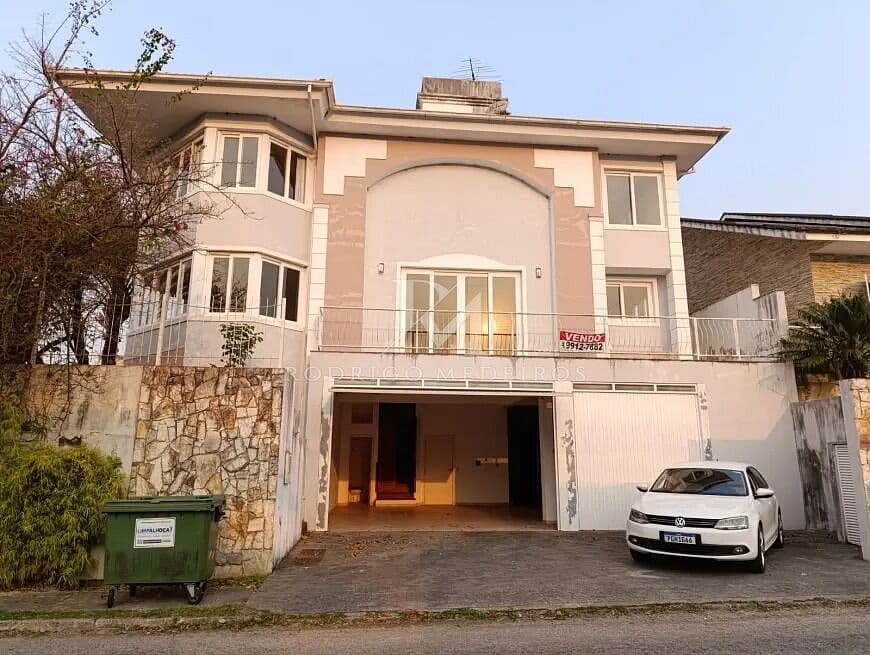 Casa 6 Dormitórios no bairro Pedra Branca em Palhoça/SC — foto 1