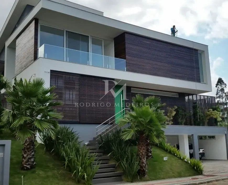 Casa 4 Suites em frente à Orla no Bairro Cacupé - Florianópolis/SC — foto 1