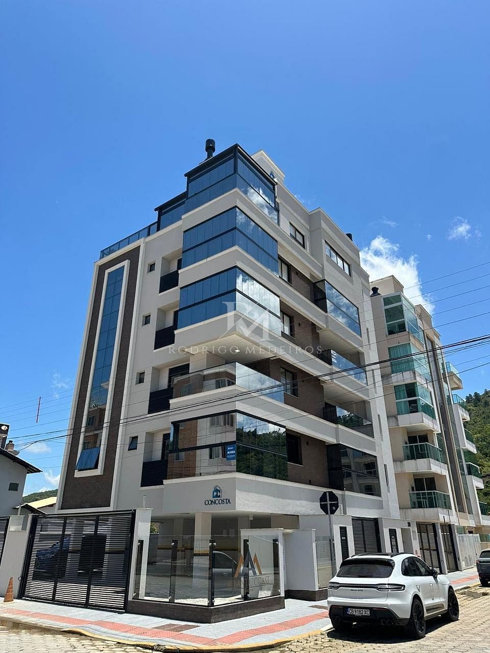 Cobertura Duplex 3 Suites, Mobilada - Governador Celso Ramos/SC — foto 1