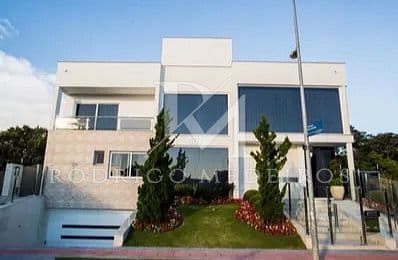 Casa 5 Suítes, Piscina - Jurerê Internacional - Florianópolis-SC — foto 1