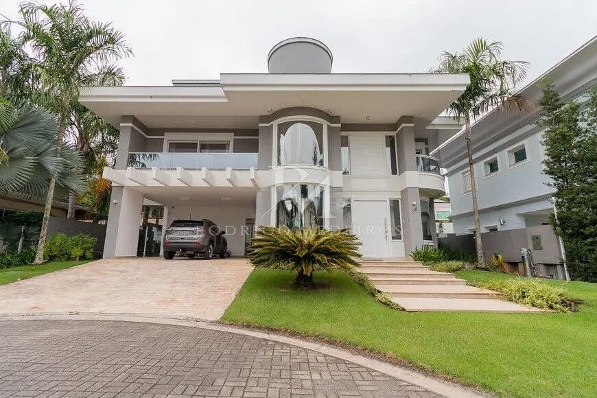 Casa com 4 dormitórios em condomínio no João Paulo — foto 1