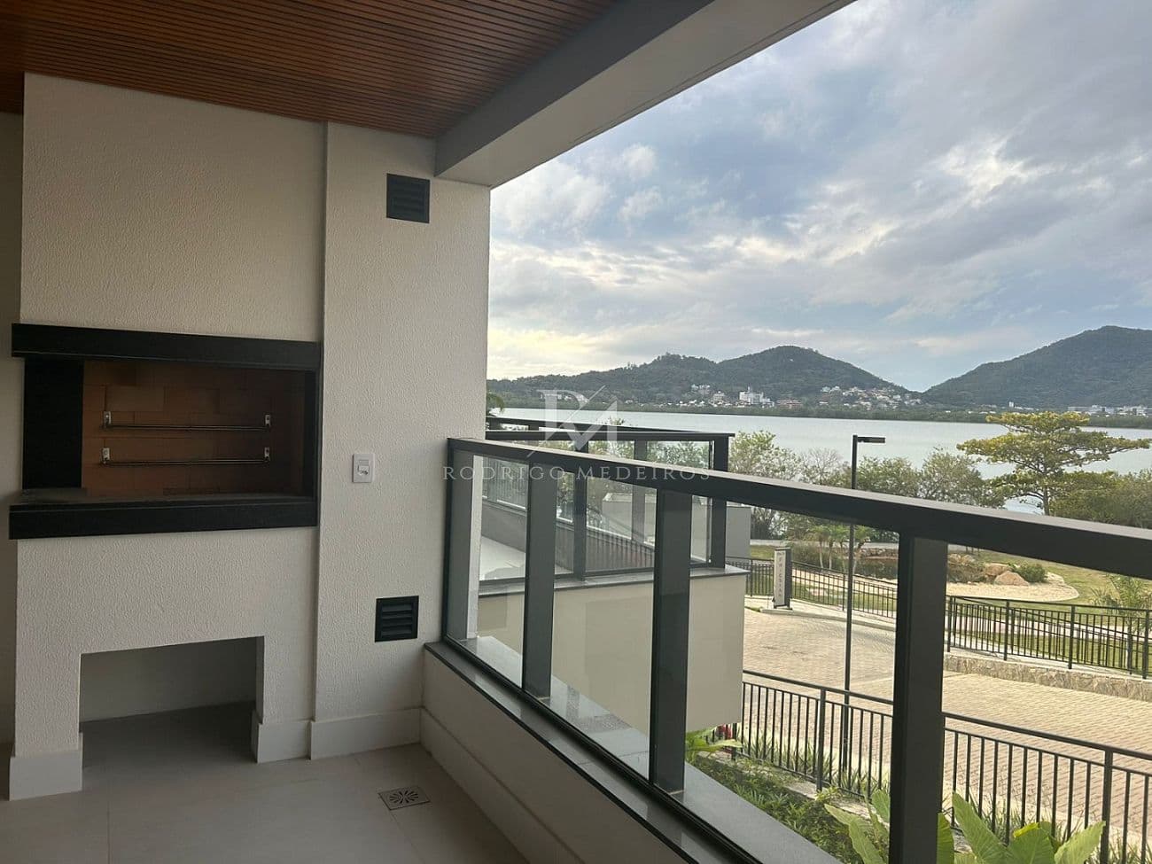 Apartamento 3 Suítes - João Paulo, Florianópolis/SC — foto 1