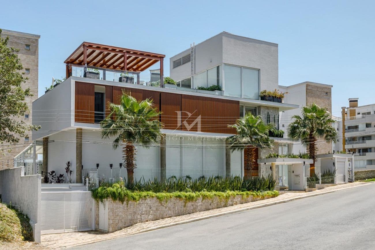 Casa 4 Suítes - João Paulo, Florianópolis/SC — foto 1