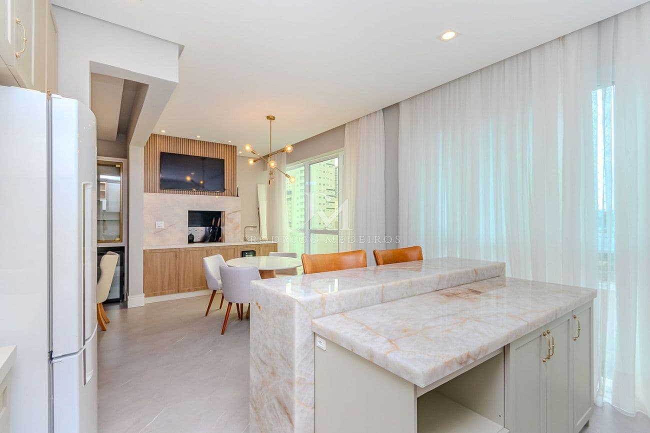 Apartamento 3 Suítes - Centro, Itapema/SC — foto 1