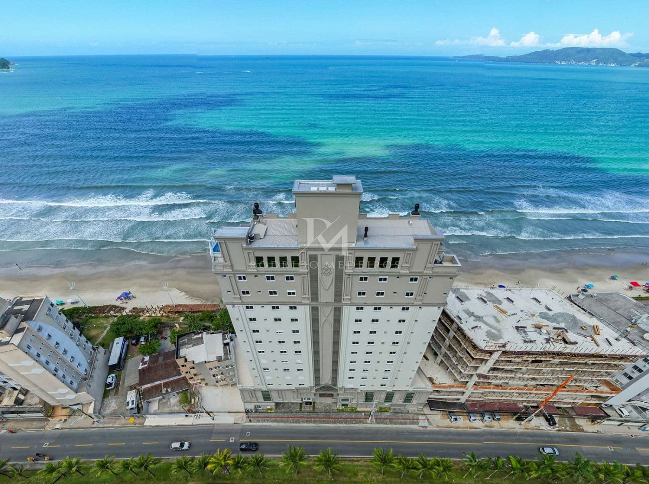 Apartamento 3 Suítes - Centro, Itapema /SC — foto 1