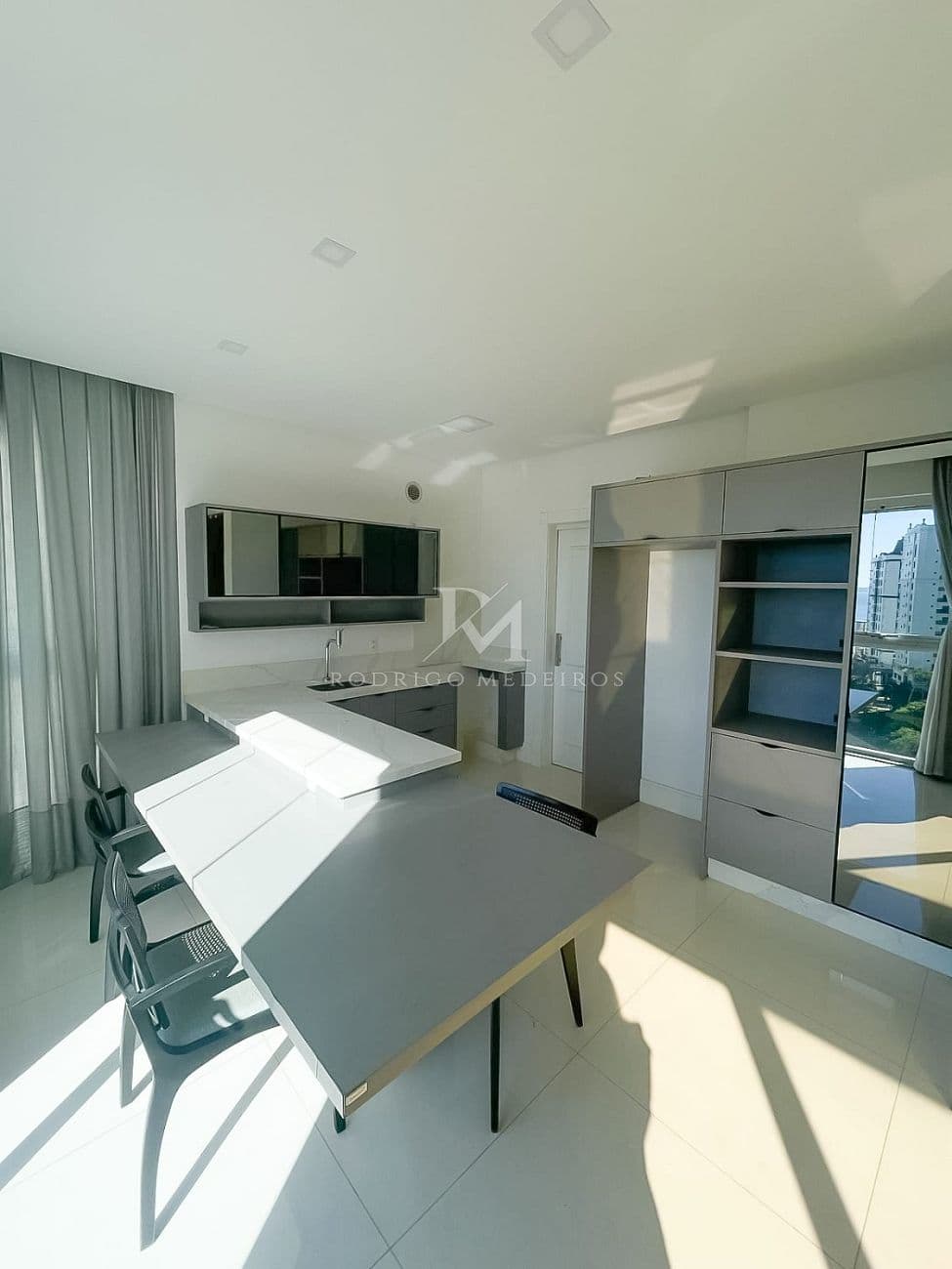 Apartamento 3 Suítes - Centro, Itapema/SC — foto 1