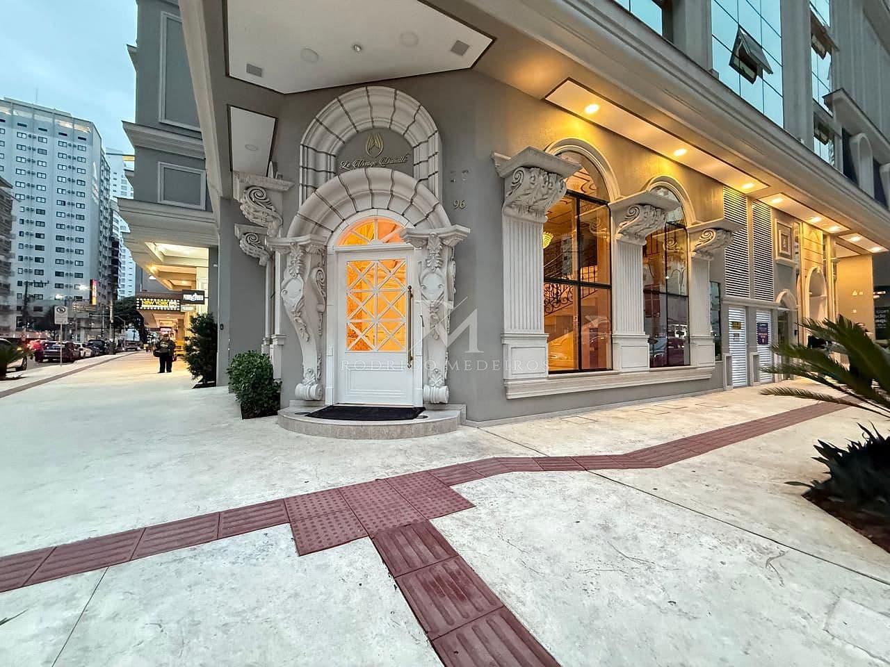 Apartamento 4 Suítes - Centro, Balneário Camboriú/SC — foto 1