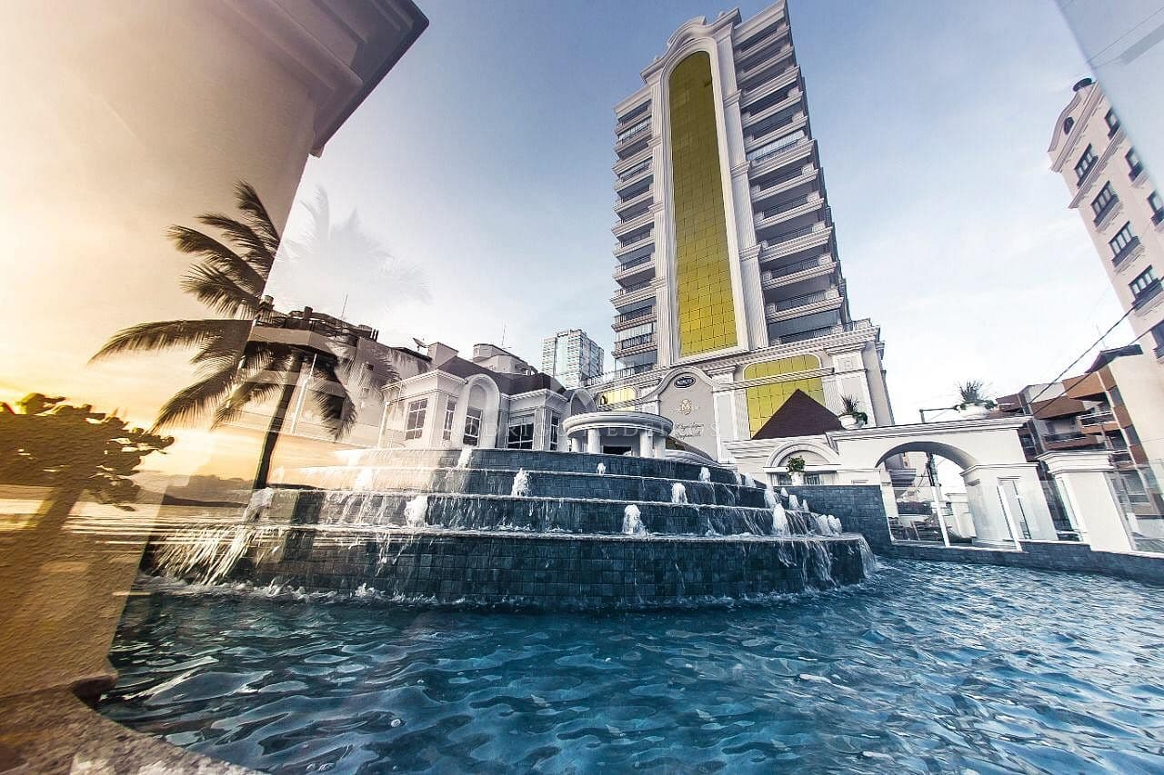 Apartamento 4 Suítes - Meia Praia, Itapema /SC — foto 1