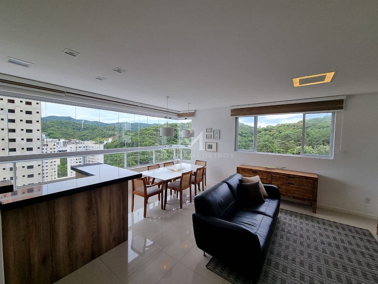 Apartamento 2 Suítes - Pioneiros, Balneário Camboriú -SC — foto 1