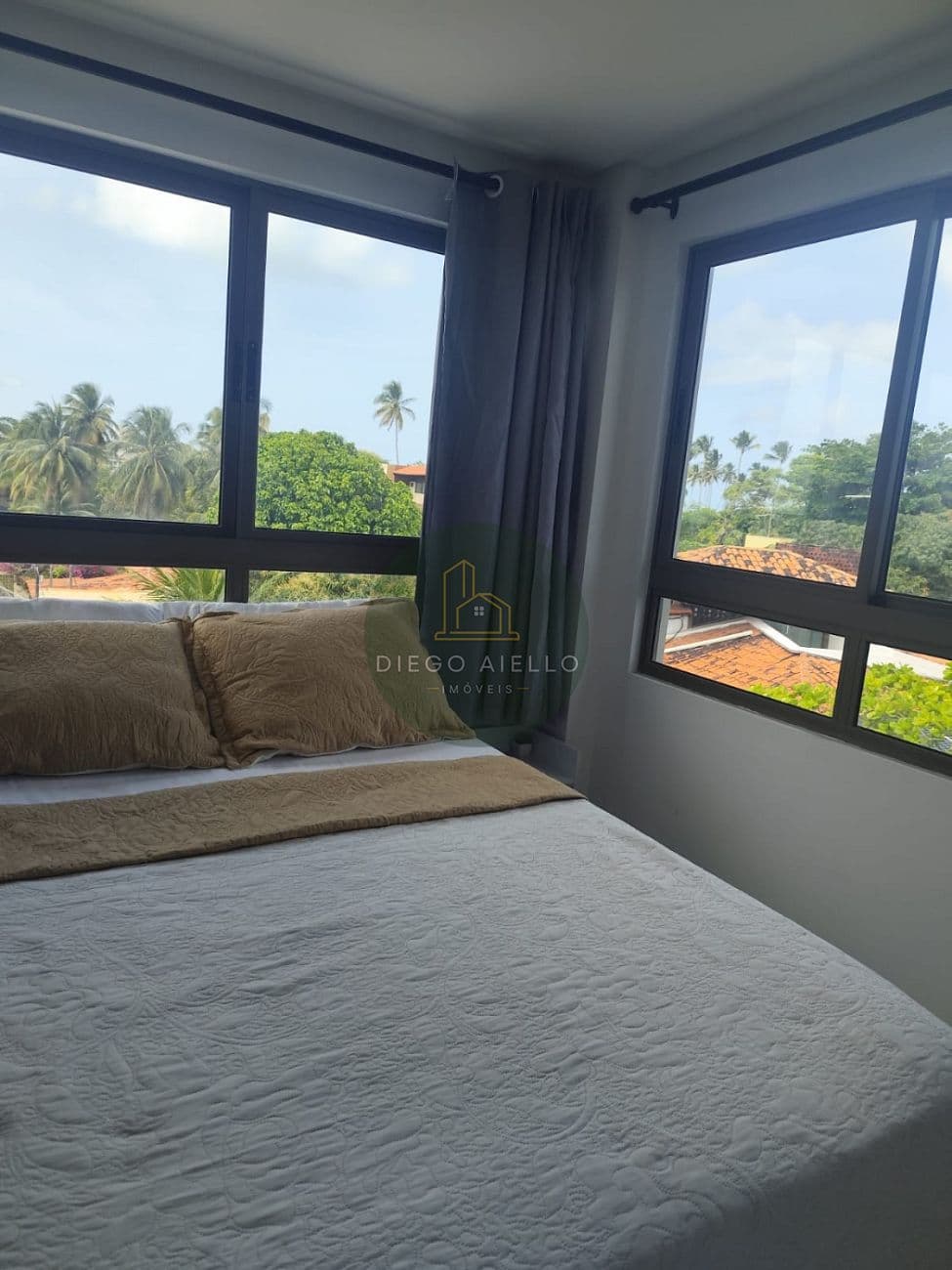 Exelente apartamento á venda todo mobiliado pertinho do mar. Todo mobiliado. (81) 9 9111-7450 Diego Aello Imovéis — foto 1